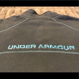 Under Armour gray blue half zip sweatshirt med